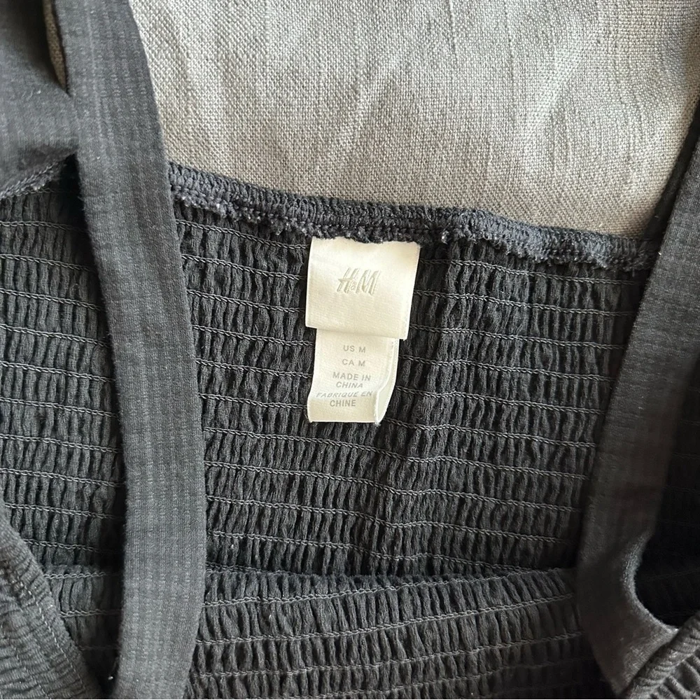 H&M | Tank - Picture 4 of 4